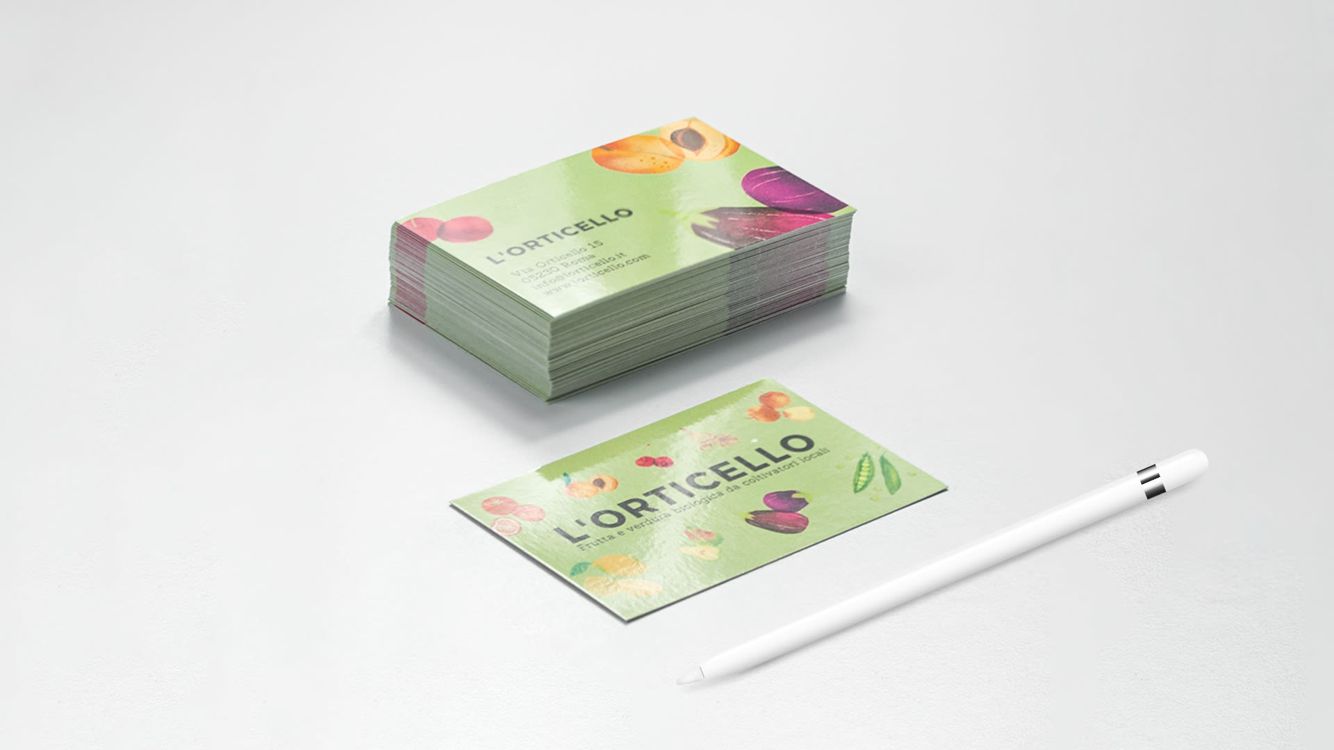 100 Pieghevoli - A5 (21x14,8 cm) - Stampa Personalizzata, in 24/48 ore | Stampa e Stampe